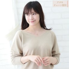 Shake ホースシュー ペンダントの着用イメージ（2）