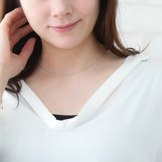 Luna スクリューチェーン 0.8mm幅の着用イメージ（7）