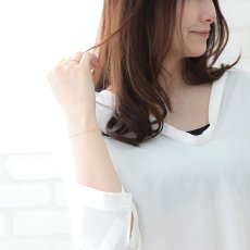 Chiffon line ブレスレット 1.4mm幅の着用イメージ（8）