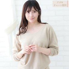 Shake ホースシュー ペンダントの着用イメージ（2）