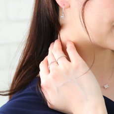 Lutea Dress リングの着用イメージ（6）