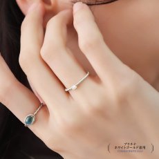 Belita ロンドンブルートパーズ リングの着用イメージ（7）