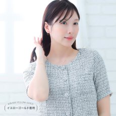 Rosalia Vライン バー ネックレスの着用イメージ（5）