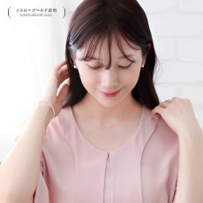 Leah ダイヤモンド 淡水パール ネックレスの着用イメージ