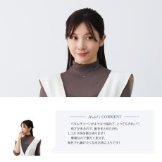 Alana ペタル チェーン ピアスの着用イメージ（4）