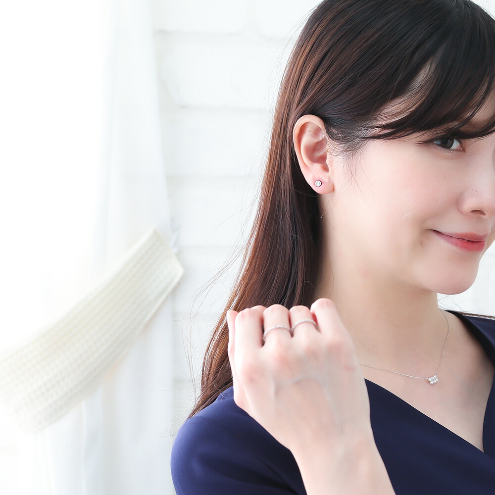 Illusion ダイヤモンド クラスター スタッドピアス K18 ホワイトゴールド 片耳(1点) 画像4