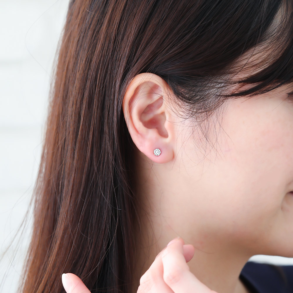 Illusion ダイヤモンド クラスター スタッドピアス K18 ホワイトゴールド 片耳(1点) 画像5
